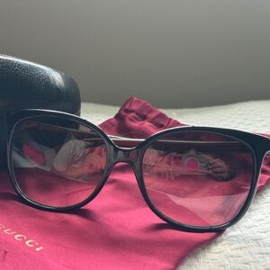 Gucci sunglasses
